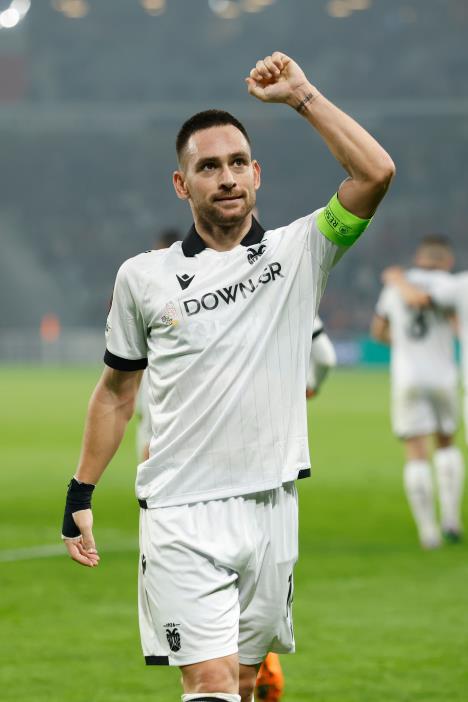 Andrija Živković na utakmici protiv Lila