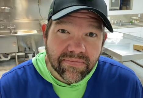 Patolog tokom obdukcije objašnjava zašto se uvek uklanja jezik