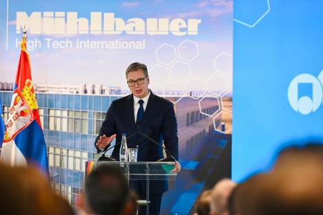 Aleksandar Vučić (1).jpg