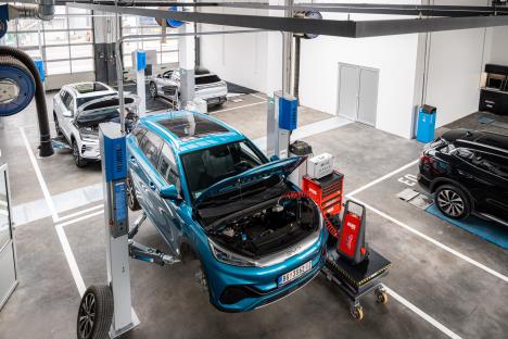 BYD_Servis_naslovna-17.jpg