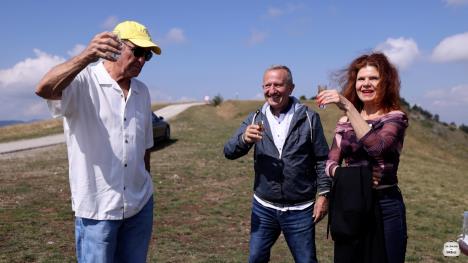 Sequence 04.00_16_30_12.Still001.jpg