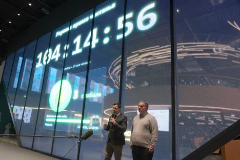 Direktor EXPO 2027 d.o.o. Beograd Danilo Jerinić i ministar prosvete prof. dr Dejan Vuk Stanković u Ekspo 2027 Plejgraundu (Foto Dragan Kujundžić).JPG