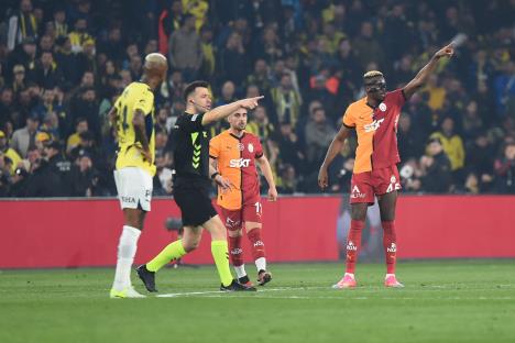 Sudija, arbitar, Fenerbahče, Galatasaraj