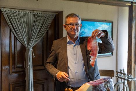 WhatsApp Image 2025-10-28 at 11.17.34_251239bc.jpg