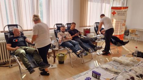 FOTO UIKS, akcija davanja krvi u KPZU Požarevac (Zabela) 1.jpg