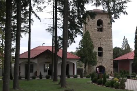 Jerej Aleksandar Adžić paroh ribničke parohije manastir Gornji Ribnik Crkva Sv. arhanđela Gavrila u Gornjem Ribniku