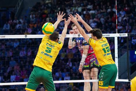 Sir Sikoma Monini Peruđa