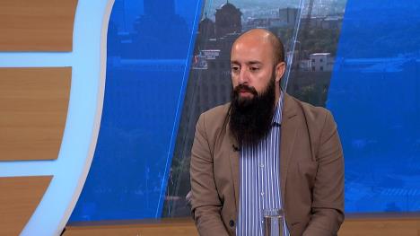 Sequence 01.02_49_55_12.Still010.jpg