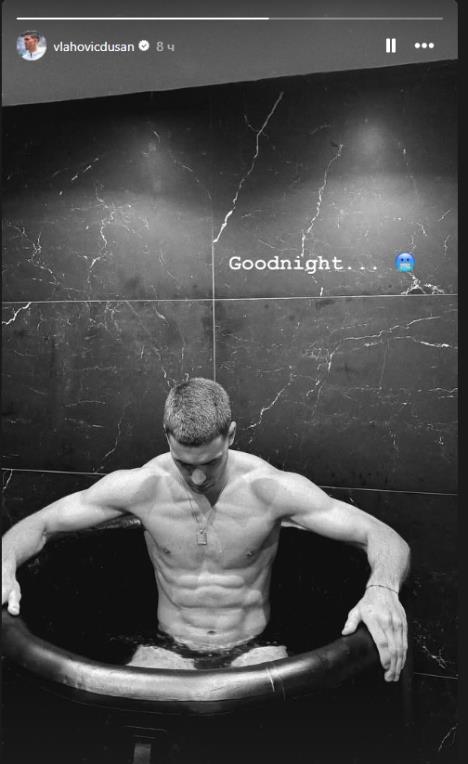 Dušan Vlahović u kadi