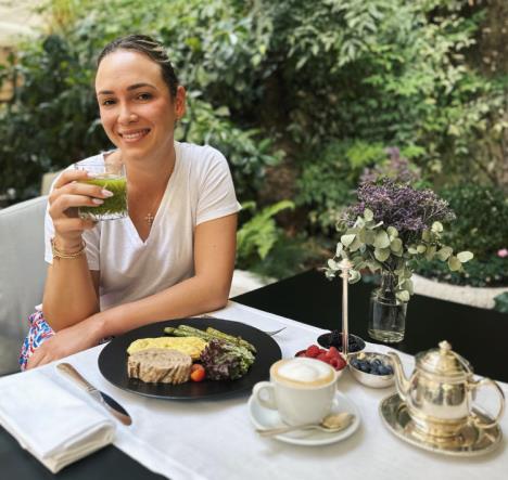 Dona Vekić voli da izlazi po ekskluzivnim restoranima