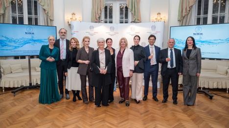 Učesnici skupa na događaju odganizovanom u Italijanskoj ambasadi na kom se govorilo o problemu žena sa karličnim dnom