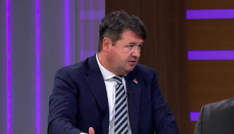 Vladan Petrov u studiju Kurir televizije