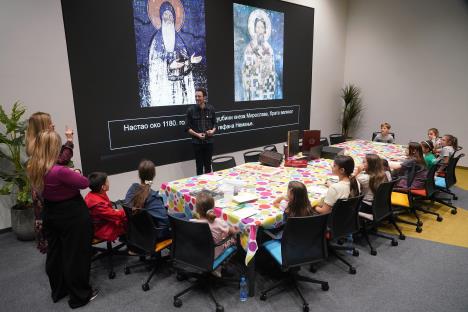Radionica o Miroslavljevom jevanđelju (Foto Dragan Kujundžić).JPG