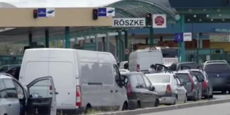 Vozila čekaju u redu na Graničnom prelazu Horgoš