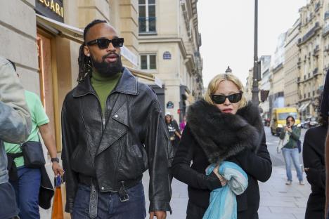 Madona i Akim Moris u Parizu