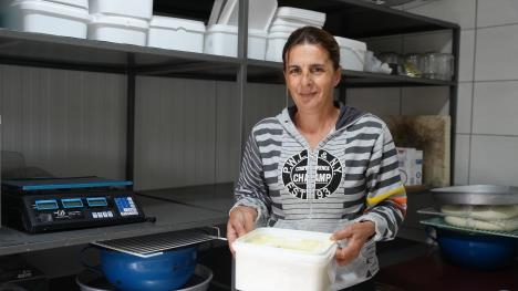 1762244003lucani-porodica-davidovic-fotorina (2).JPG