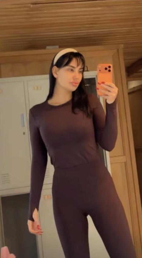 Katarina Grujić pokazala lice šminke