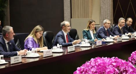 sastanak Adrijane Mesarović sa premijerom Vlade NR Kine Li Ćijangom