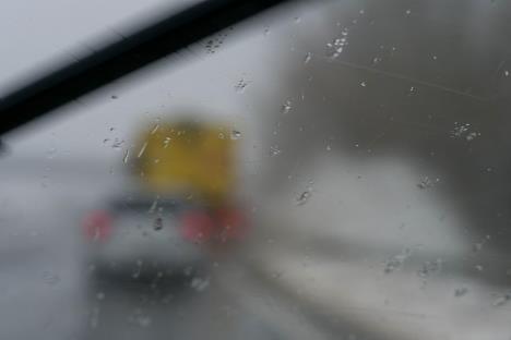 zamagljeno staklo, šoferšajbna, vetrobran