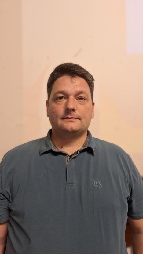 0804 milan veselinovic privatna arhiva.jpg