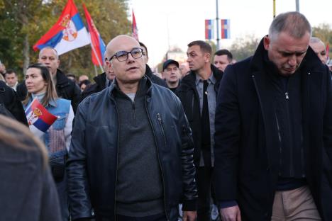 Doček Srba sa KIM - Miloš Vučević