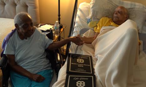 Lajl i Eleonor Gitens, najstariji bračni bar