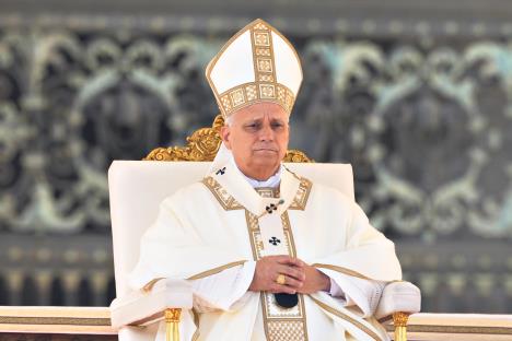 0810 ap Andrew Medichini.jpg