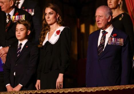 Princ Džordž, Kejt Midlton i kralj Čarls na Festivalu sećanja