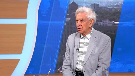 Sequence 05.01_36_35_14.Still007.jpg