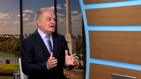 Sequence 02.02_45_18_07.Still003.jpg