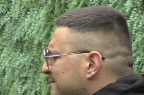 Bebica plače kao kiša