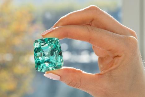 Napoleonov dragi kamen, beril