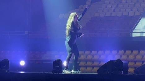 Tea Tairović stigla u Skoplje, sledi spektakl