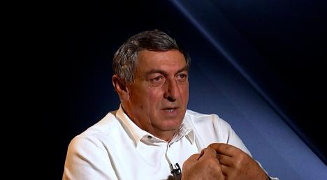 Sequence 04.00_10_35_03.Still002.jpg