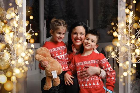 Milena Šoklovački sa decom