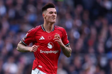 Benjamin Šeško Mančester junajted