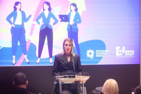 Druga ispod noseca.jpg