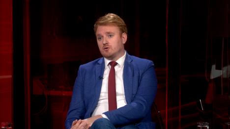 Sequence 16.00_49_46_07.Still006.jpg