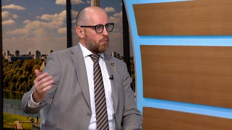 Sequence 18.02_49_14_04.Still001.jpg