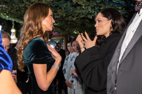 Kejt Midlton, Džesi Džej