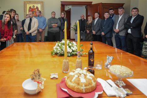 treća ispod kavera.jpg