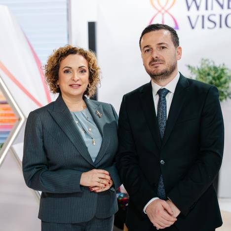 WineVision dan 1-8.jpg