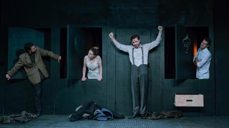 Predstava Puskin.Slucaji 1, foto Jegor Želtuhov.jpg