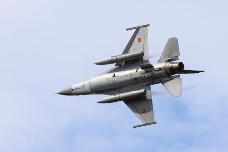 Rumunija avion f16 Rumunski avion
