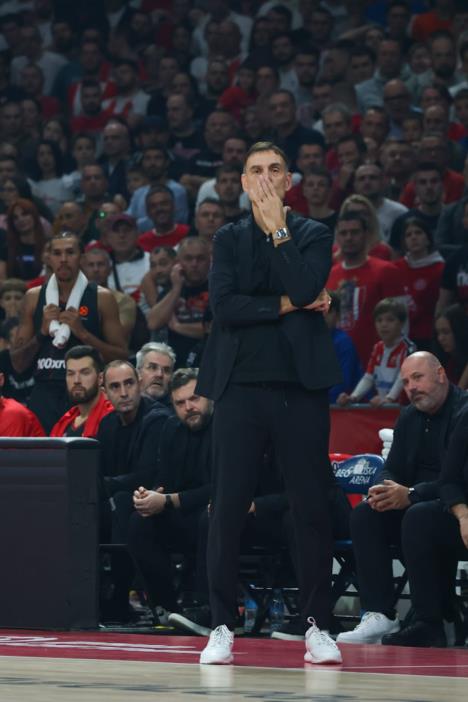 Crvena zvezda Olimpijakos Evroliga.jpeg