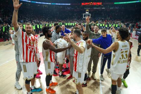 Crvena zvezda Olimpijakos Evroliga (2).jpeg