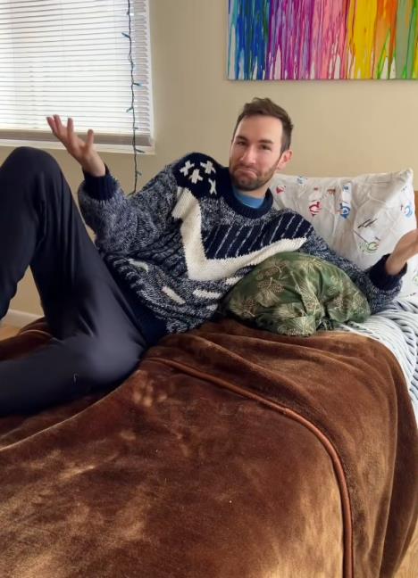 Bredli iz Konektikata pokazao kako štedi struju (3).png