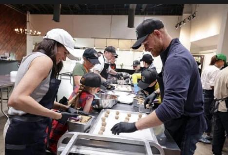 Megan Markl, Lilibet Dajana