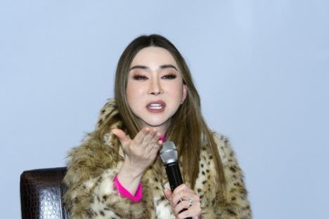 Jakapong Jakrajutatip