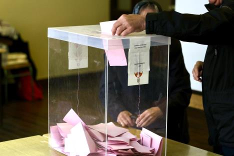 Negotin lokalni izbori biračka mesta glasanje (7).jpeg